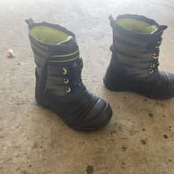 Merrell Toddler Snow Boots Size 9 