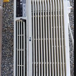 LG 8000 BTU air conditioner