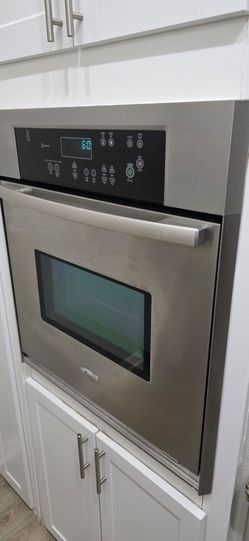 Whirlpool Electric Wall Oven 24 1/2x24x28