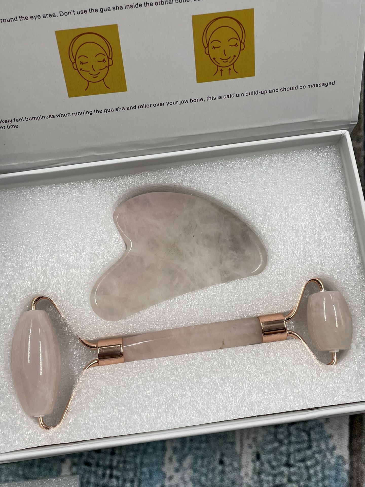 Rose Quartz Jade Roller