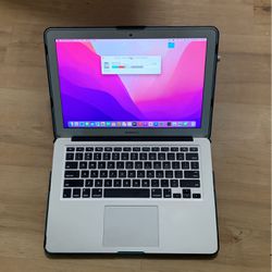 MacBook Air A1466 (13-inch, Early 2015) I5 1.6ghz 4gb 128gb SSD
