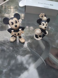Mickey and Minnie Mouse Vintage Style Figures