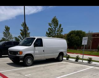 2003 Ford E-250