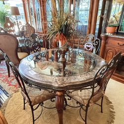 Round Marble Table With 4 Chairs