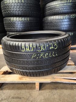 1 USED TIRE 325 30ZR 23 PIRELLI SCORPION ZERO 3253023 USED TIRE (SINGLE) MOUNT BALANCE INCLUDED