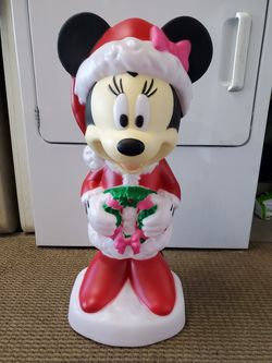 Christmas  blow mold  Minnie new! Sold out!