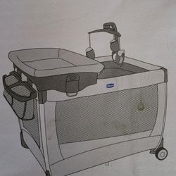  Zip All-in-One Portable Playard Infant Bassinet and Changer	