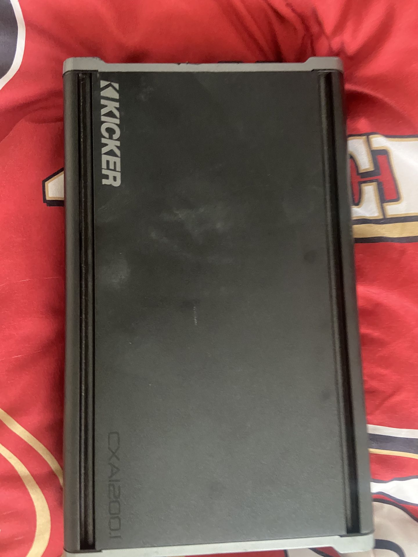 Kicker amplifier