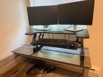 Standing desk converter