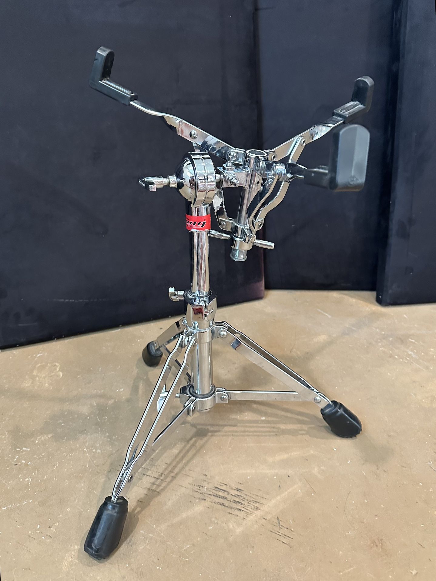 Ludwig LM922SSL Double Braced Low Snare Drum Stand