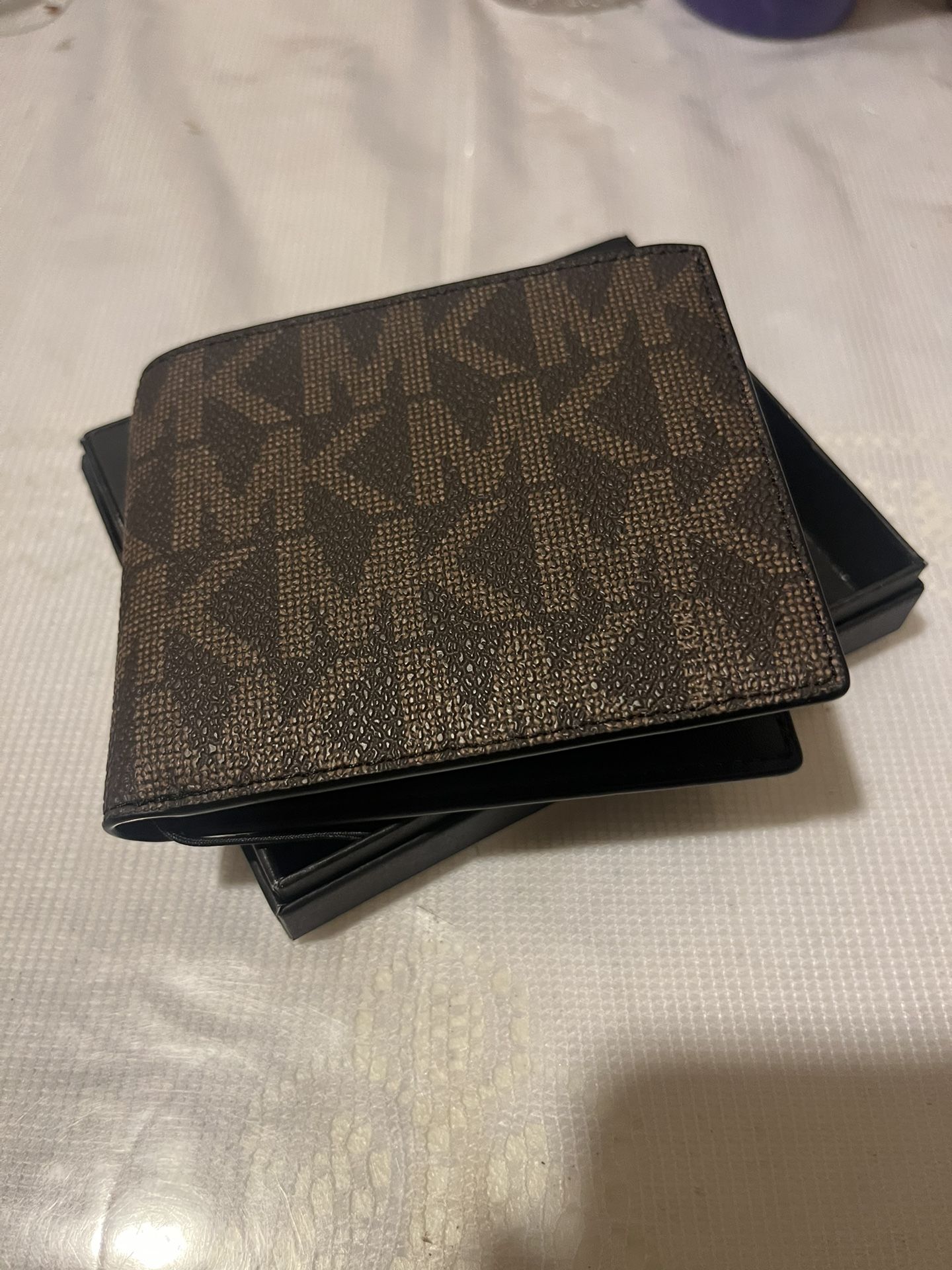 Mk Wallet