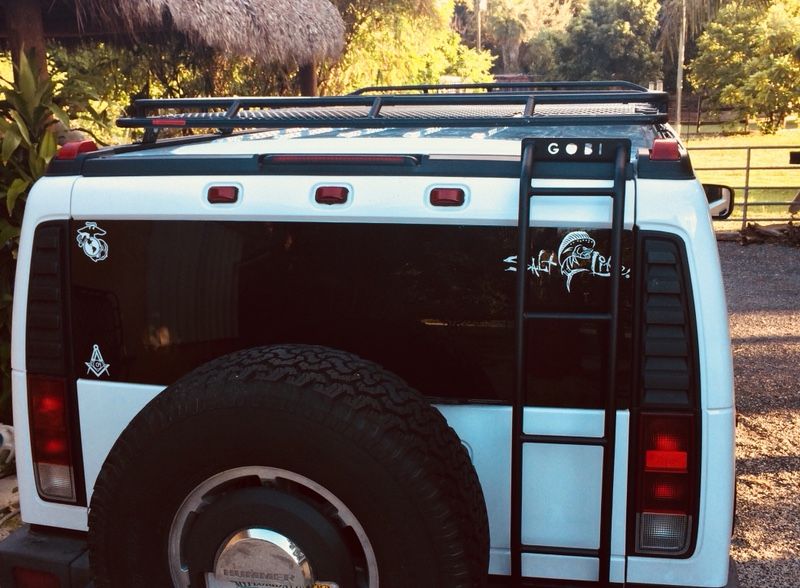Gobi stealth roof rack for H2 Hummer