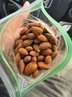 Spicy Almonds