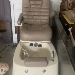 Pedicure chair