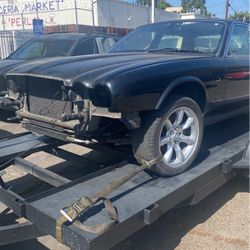 2000 Jaguar Xjr  Body Parts And Other