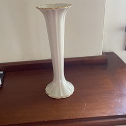 Lenox Vase With Gold Trim