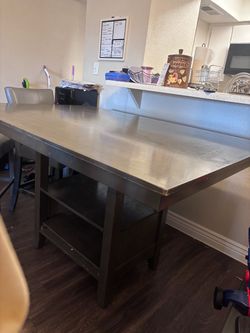 Counter Height Dining Table and 4 Chairs