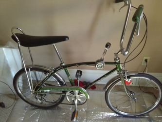 1970 schwinn fastback all original accept tires and seat very good condition