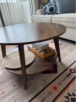 Like new! Coffee table