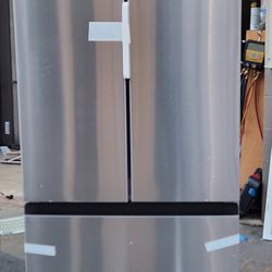 Midea Refrigerator 30 inches wide