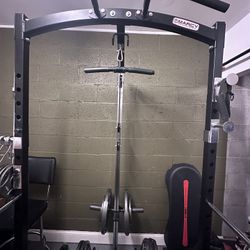 Gym Home Equipment Weights with plates.