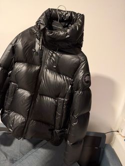 Canada Goose Crofton Puffer Jacket – Black – Size L