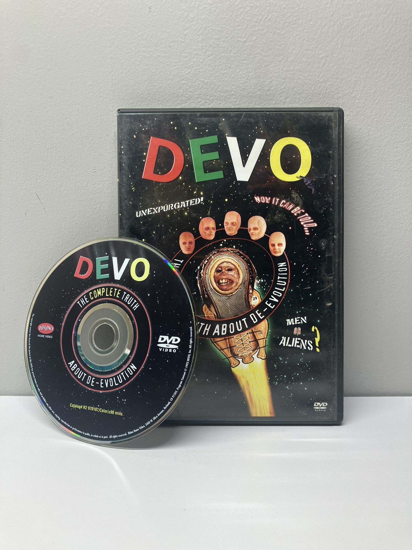 Devo - The Complete Truth About De-Evolution DVD - Excellent Condition