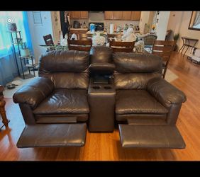 Brown Recliner Couch Set.