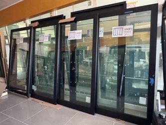 LUXURY DOORS OXXX 16’x8’ black aluminum