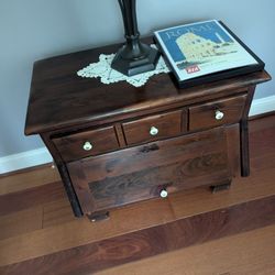 Ethan Allen Table set (4 piece)