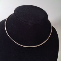 A Cute Silver Plated Necklace .