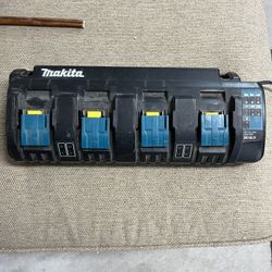 Makita 4 Port Charger