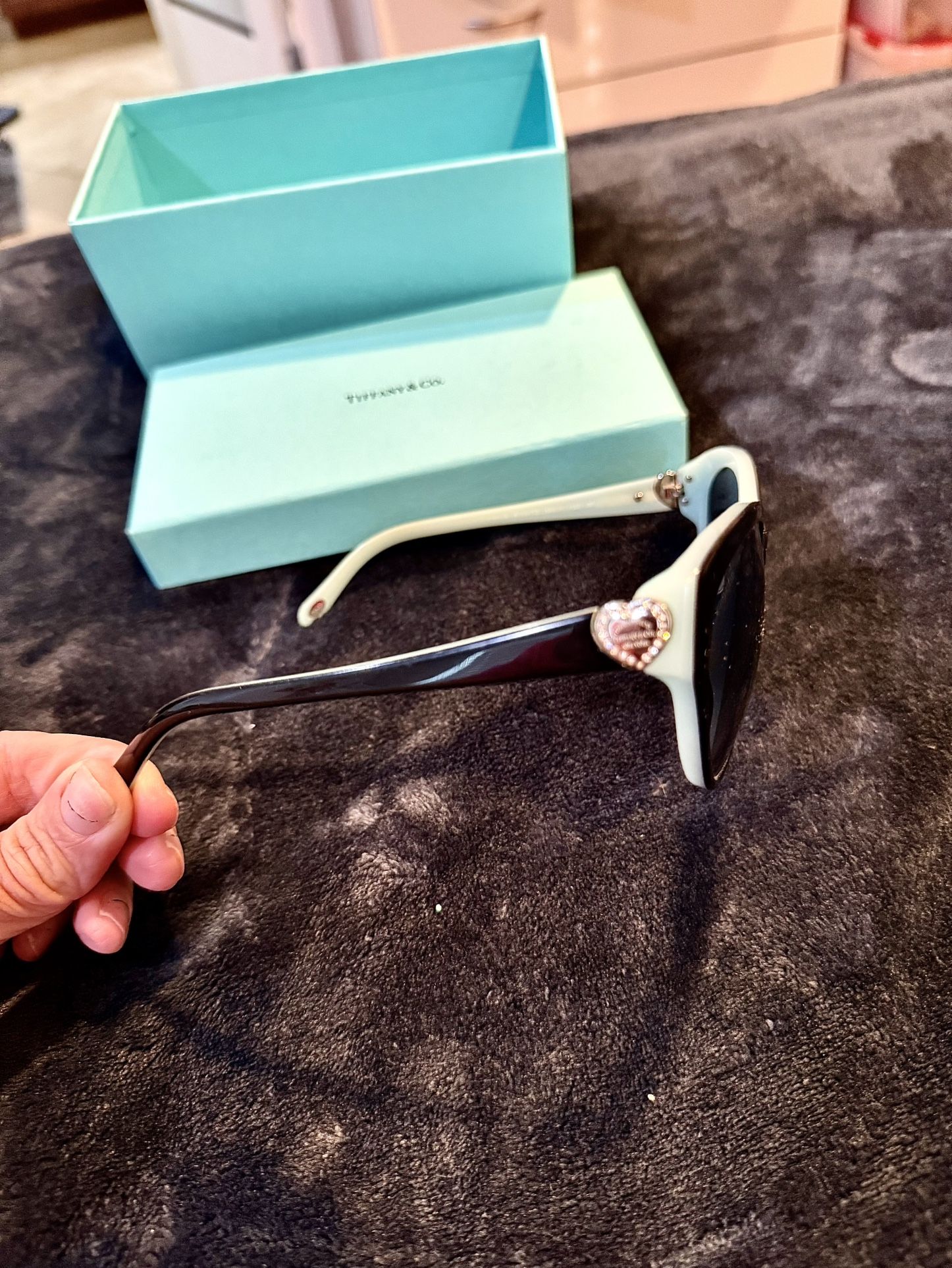 Tiffany & Co Genuine Retired Black & Blue Rhinestone Heart Embellished Cat Eye Polarized Sunglasses