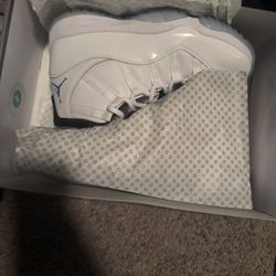 Jordan 11s