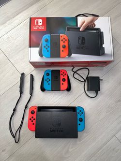Nintendo Switch With Extra Set Of Joy Con Controllers