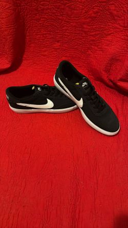 Nike SB Heritage Vulc model Men’s Size 11