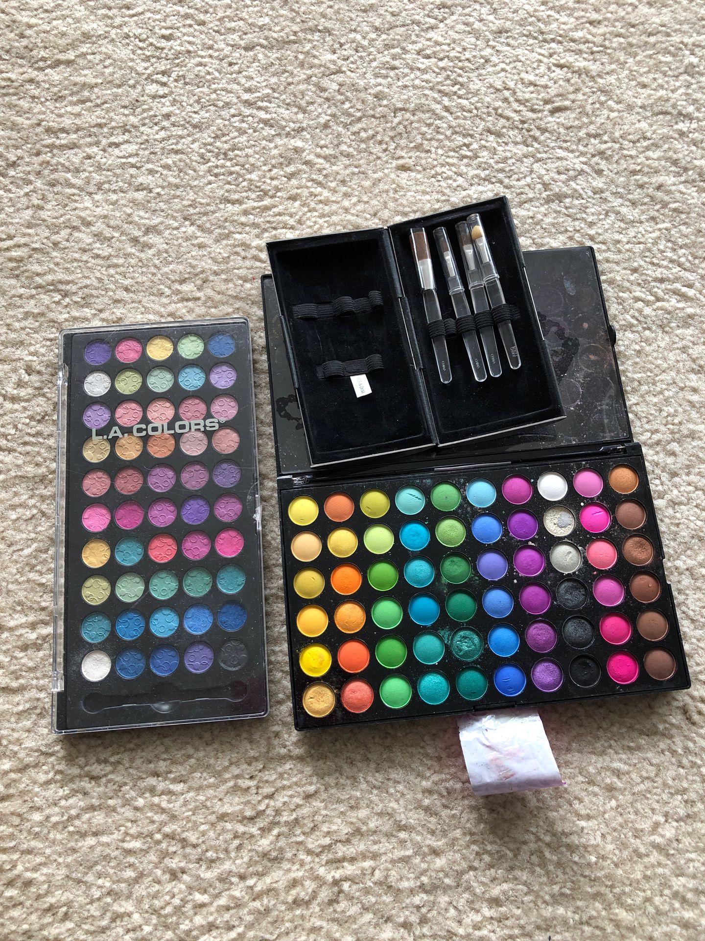 Makeup Collection & Brushes L.A. Collection