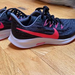 Nike Zoom For Girls Size 4.5