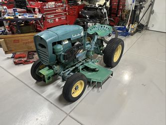 Vintage David Bradley Suburban garden tractor. Riding Mower