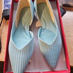 Aqua flats size 8.5