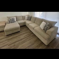 Sofa 2pc Sectional with Storage Ottoman