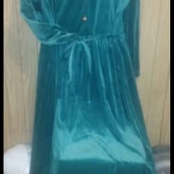 New warm Long "Village Fair" house night gowns all size size 20