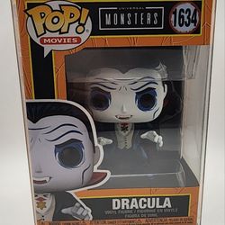 Funko POP Monsters Dracula #1634 W/Protector 🔥