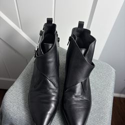 Women’s Marc Fisher Yanila Booties Silver Buckle Zippers on both sides Size