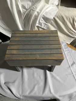 Wood stool
