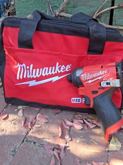 MILWAUKEE IMPACT DRIVER $75