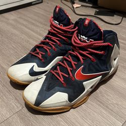 Men’s Basketball Shoes 