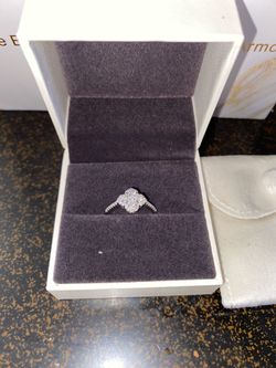 Size 6 ring .925 silver with diamonds
