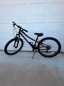 Specialized Hotrock Black/Purple 24” Mountain Bike
