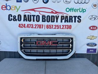 GMC SIERRA 2016 2017 2018 Front bumper grille grill parrilla original used OEM